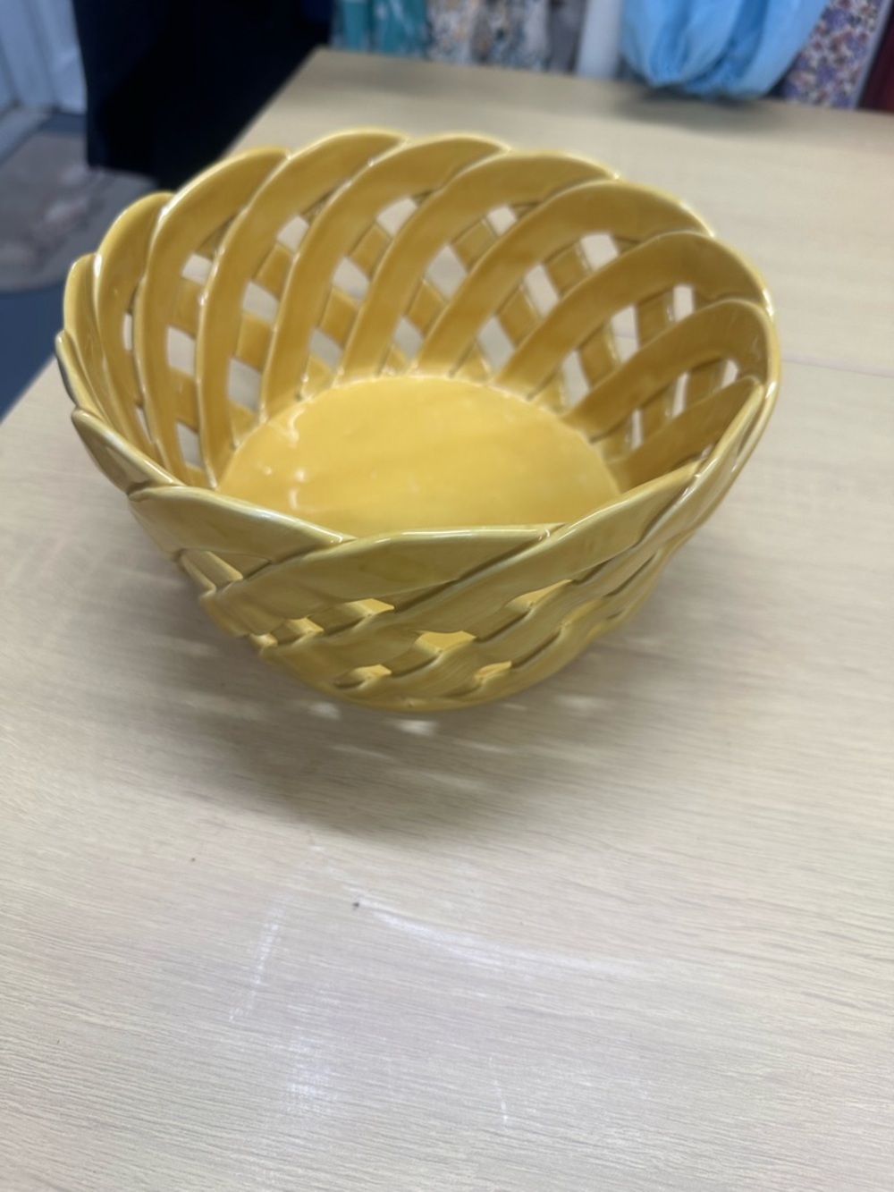 Artimono Earthware Yellow Ceramic Woven Basket EUC - Picture 3 of 4